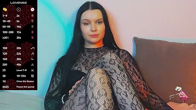 Miss Vic online show from 09/08/25, 09:36