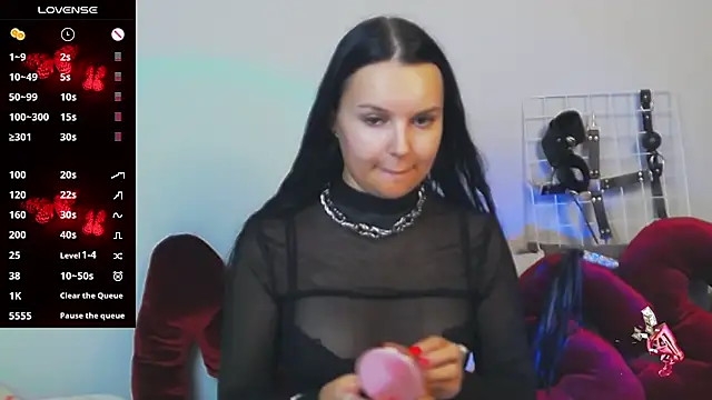 Miss Vic online show from 10/14/25, 03:46