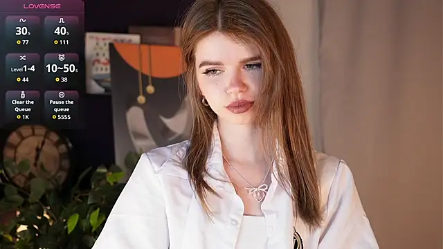 AmityDilley online show from 10/06/25, 04:10