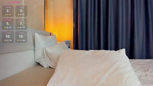 Snapshot of mae_barbiee chatting on 03/23/25, 04:05 mae barbiee online show from 03/23/25, 04:05