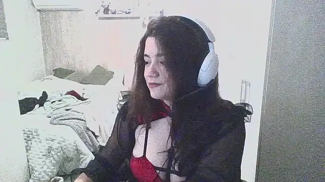 Snapshot of Piolapk chatting on 09/30/25, 01:43 Piolapk online show from 09/30/25, 01:43