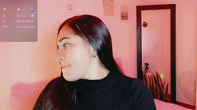 Snapshot of luna_lgomez_ chatting on 08/09/26, 02:35 luna lgomez online show from 08/09/26, 02:35