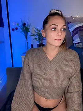 OCTAPUSSY2000 online show from 11/28/25, 08:44