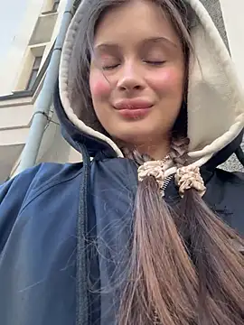 melicious  online show from 03/09/25, 10:19