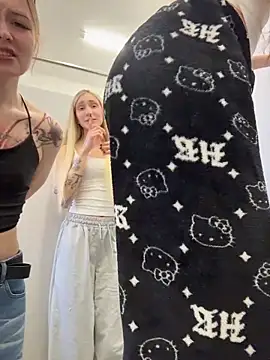 melicious  online show from 04/03/26, 06:33