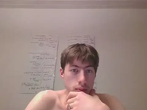 xy monkeyBigCock online show from 06/25/26, 07:35