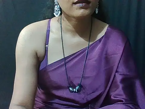 Snapshot of sugandha_bhabhi chatting on 10/07/25, 05:32 sugandha bhabhi online show from 10/07/25, 05:32