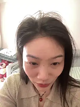 pangtouyubb online show from 04/01/26, 04:46