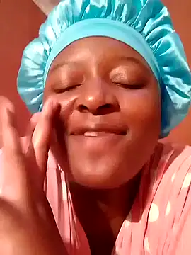 sexyhips2001 online show from 10/25/25, 08:58