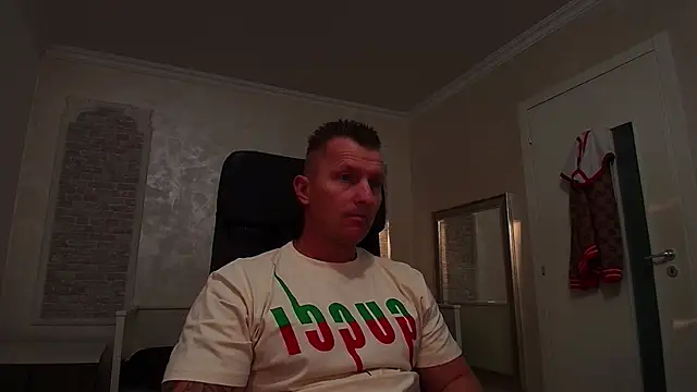 RomeoMalcolm online show from 03/22/25, 05:28