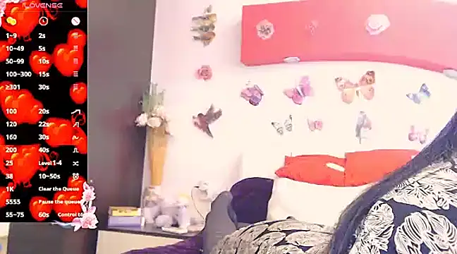 Snapshot of Alina_eve chatting on 03/08/25, 11:05 Alina eve online show from 03/08/25, 11:05