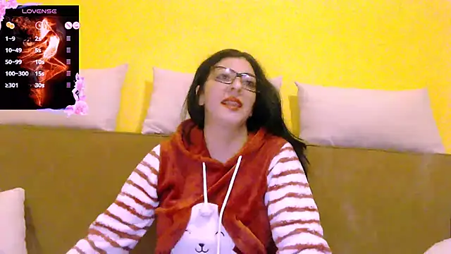 Snapshot of Alina_eve chatting on 10/02/25, 02:24 Alina eve online show from 10/02/25, 02:24