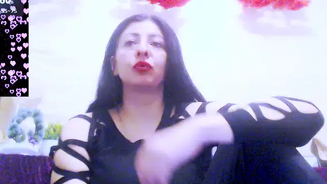 Alina eve online show from 10/30/25, 02:07