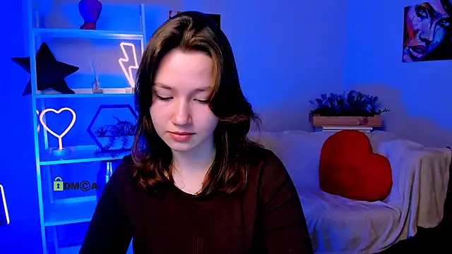 helli belli online show from 03/15/25, 08:21