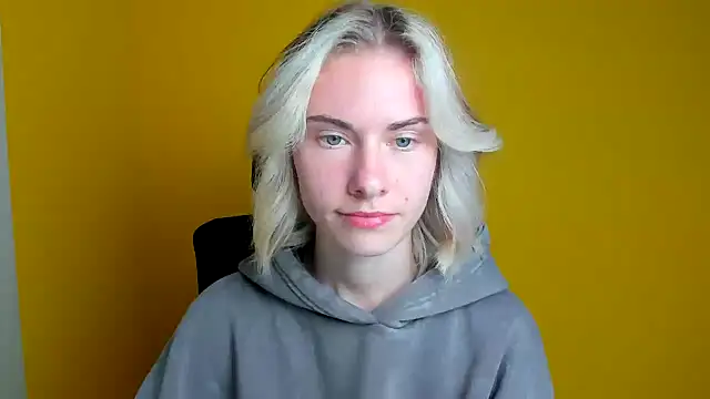 Fiona Night online show from 10/06/25, 05:32