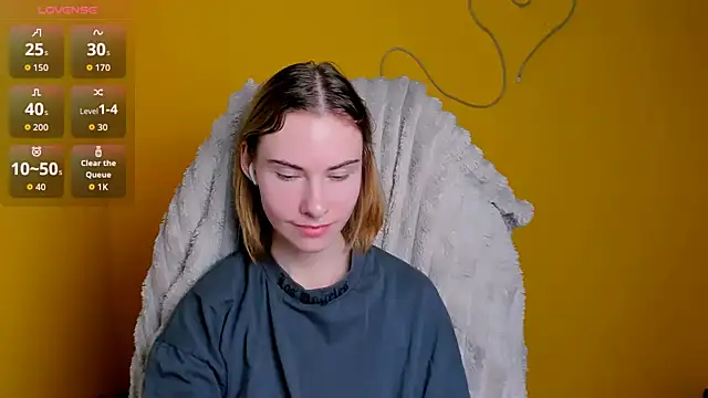 Fiona Night online show from 02/15/26, 07:51