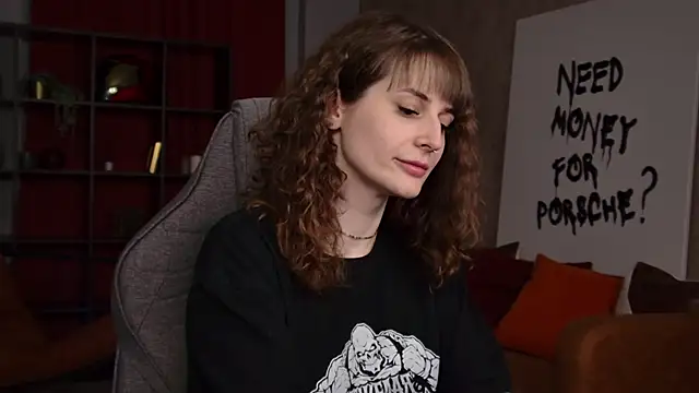 OliviaMcClean online show from 05/01/26, 11:53