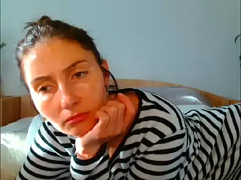 Irina9793 online show from 11/27/25, 09:44