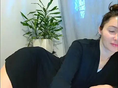 Snapshot of Irina9793 chatting on 05/29/26, 05:22 Irina9793 online show from 05/29/26, 05:22