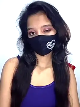 Snapshot of Orna-1 chatting on 03/12/25, 09:03 Orna-1 online show from 03/12/25, 09:03