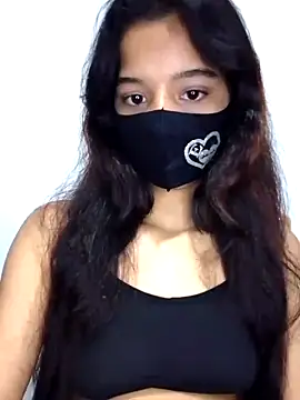 Snapshot of Orna-1 chatting on 03/15/25, 10:22 Orna-1 online show from 03/15/25, 10:22