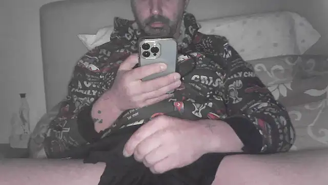 Snapshot of sononato24 chatting on 03/01/25, 01:29 sononato24 online show from 03/01/25, 01:29