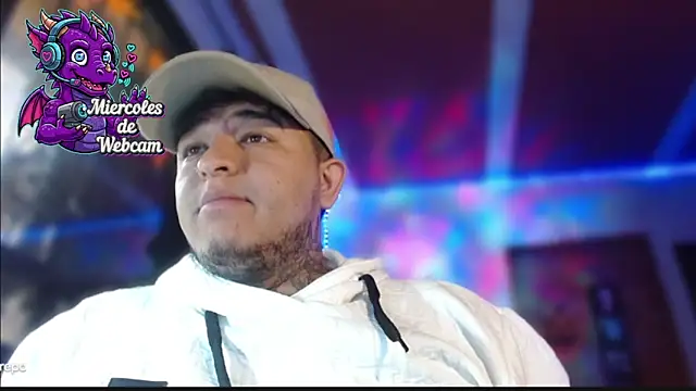 Strip Classes Col online show from 10/15/25, 03:12