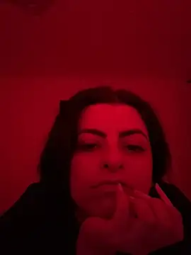 Snapshot of Maramara7 chatting on 03/25/26, 02:28 Maramara7 online show from 03/25/26, 02:28