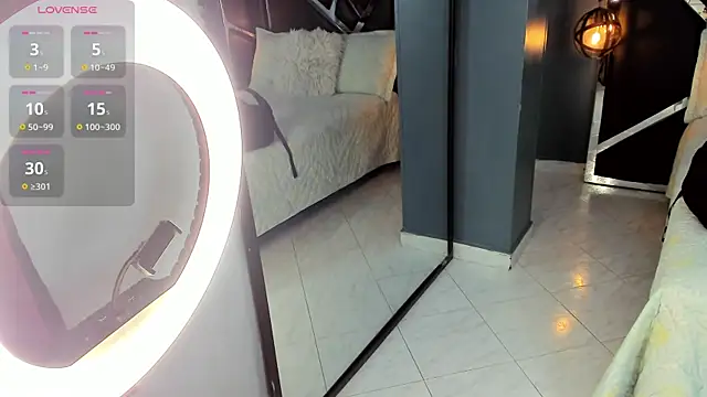 Melissa 23  online show from 09/12/25, 10:26