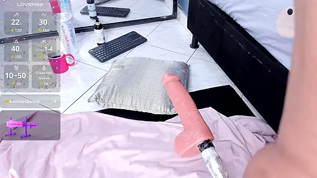 Melissa 23  online show from 03/26/26, 12:11