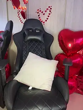 ElectraRhodes1 online show from 02/13/26, 09:44