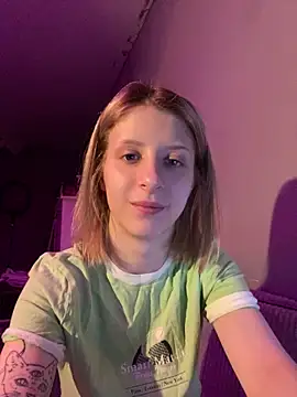 Snapshot of amorearte_m chatting on 03/06/25, 05:11 amorearte m online show from 03/06/25, 05:11