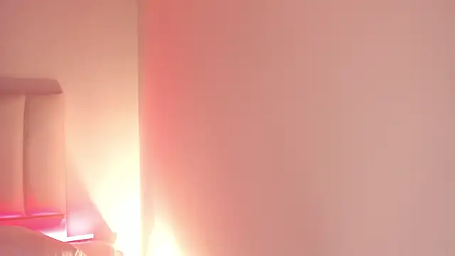 Hannahx   online show from 03/06/26, 10:45