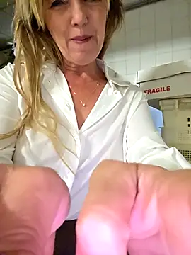 Melody73 online show from 11/09/25, 09:18