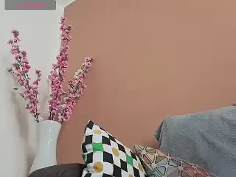 Melody73 online show from 11/21/25, 10:58