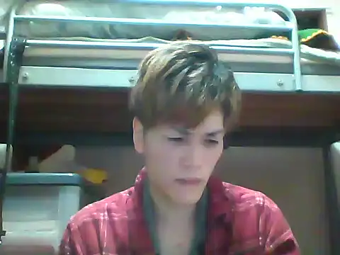 Snapshot of mgnhiroyuki chatting on 03/01/25, 05:52 mgnhiroyuki online show from 03/01/25, 05:52