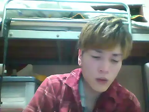 Snapshot of mgnhiroyuki chatting on 03/01/25, 08:56 mgnhiroyuki online show from 03/01/25, 08:56