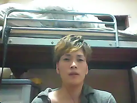 Snapshot of mgnhiroyuki chatting on 03/05/25, 03:51 mgnhiroyuki online show from 03/05/25, 03:51