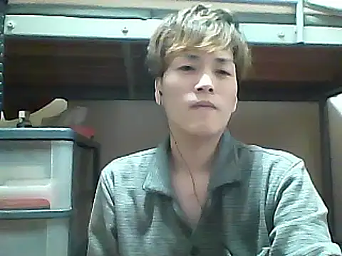 Snapshot of mgnhiroyuki chatting on 03/09/25, 02:10 mgnhiroyuki online show from 03/09/25, 02:10