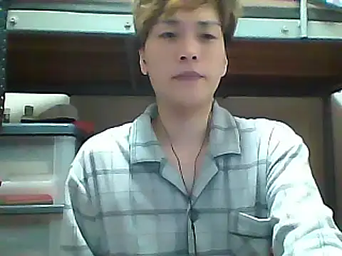 Snapshot of mgnhiroyuki chatting on 03/13/25, 10:47 mgnhiroyuki online show from 03/13/25, 10:47