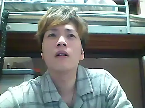 Snapshot of mgnhiroyuki chatting on 03/17/25, 05:01 mgnhiroyuki online show from 03/17/25, 05:01