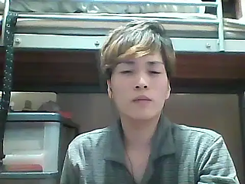Snapshot of mgnhiroyuki chatting on 03/17/25, 12:14 mgnhiroyuki online show from 03/17/25, 12:14