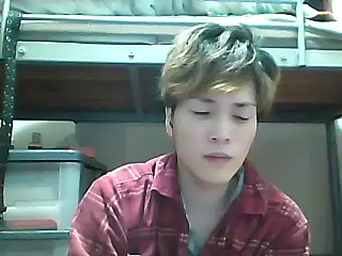 Snapshot of mgnhiroyuki chatting on 03/19/25, 05:17 mgnhiroyuki online show from 03/19/25, 05:17