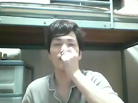 Snapshot of mgnhiroyuki chatting on 09/14/25, 04:22 mgnhiroyuki online show from 09/14/25, 04:22