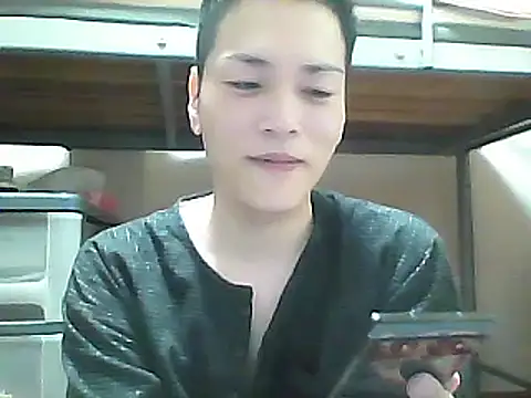 Snapshot of mgnhiroyuki chatting on 09/23/25, 02:03 mgnhiroyuki online show from 09/23/25, 02:03