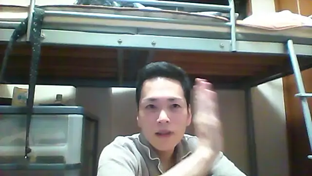 Snapshot of mgnhiroyuki chatting on 09/30/25, 06:51 mgnhiroyuki online show from 09/30/25, 06:51