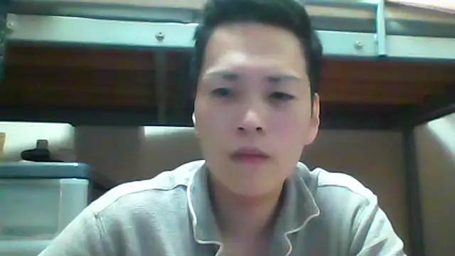Snapshot of mgnhiroyuki chatting on 10/02/25, 02:29 mgnhiroyuki online show from 10/02/25, 02:29