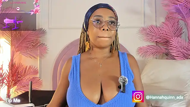 Hanaahquinn online show from 04/05/26, 11:51