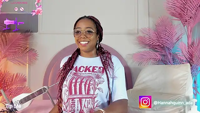 Hanaahquinn online show from 04/20/26, 11:46