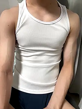 Snapshot of jae_yuu chatting on 10/18/25, 02:40 jae yuu online show from 10/18/25, 02:40